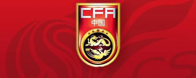 上一场比赛热那亚踢得强度非常大，国米看上去有点累了，踢得很吃力。